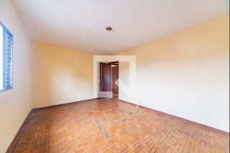 Casa à venda com 250m², 6 quartos e 2 vagasQuarto 2