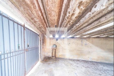 Casa à venda com 250m², 6 quartos e 2 vagasGaragem casa 1