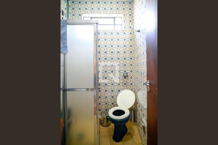 Casa à venda com 760m², 3 quartos e 2 vagasBanheiro