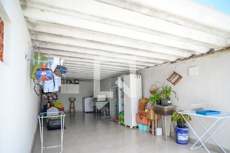 Casa à venda com 760m², 3 quartos e 2 vagasÁrea de serviço 