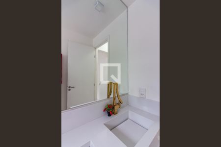 Apartamento à venda com 48m², 2 quartos e 1 vaga Apartamento à venda com 48m², 2 quartos e 1 vagaBanheiro