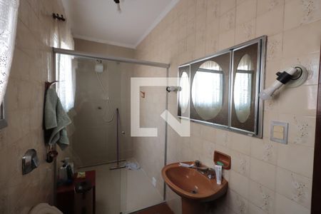 Casa à venda com 350m², 8 quartos e 3 vagasBanheiro