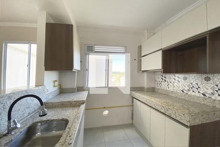 Apartamento à venda com 58m², 2 quartos e 1 vagaCozinha e Área de Serviço