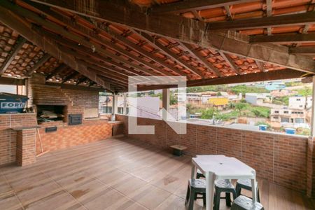 Casa à venda com 90m², 3 quartos e 1 vagaÁrea Gourmet