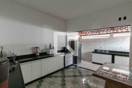 Casa à venda com 90m², 3 quartos e 1 vagaCozinha