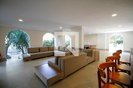 Apartamento à venda com 167m², 4 quartos e 2 vagas Apartamento à venda com 167m², 4 quartos e 2 vagasÁrea Comum - Salão de Festas