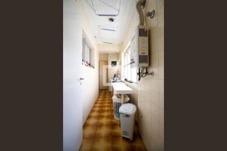 Apartamento à venda com 167m², 4 quartos e 2 vagas Apartamento à venda com 167m², 4 quartos e 2 vagasÁrea de Serviço