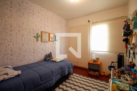 Apartamento à venda com 167m², 4 quartos e 2 vagas Apartamento à venda com 167m², 4 quartos e 2 vagasQuarto 2