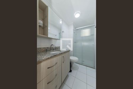 Banheiro Social de apartamento para alugar com 2 quartos, 81m² em Vila Brasílio Machado, São Paulo