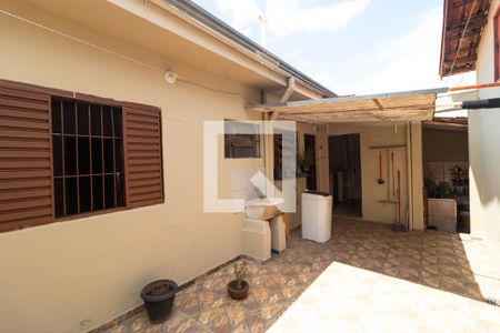 Casa à venda com 220m², 4 quartos e 3 vagas Casa à venda com 220m², 4 quartos e 3 vagasQuintal da Casa 02