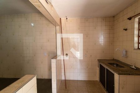 Casa à venda com 220m², 4 quartos e 3 vagas Casa à venda com 220m², 4 quartos e 3 vagasCozinha da Casa 02