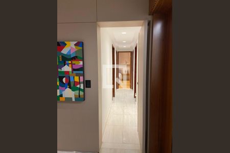 Apartamento à venda com 140m², 4 quartos e 3 vagasCorredor dos quartos