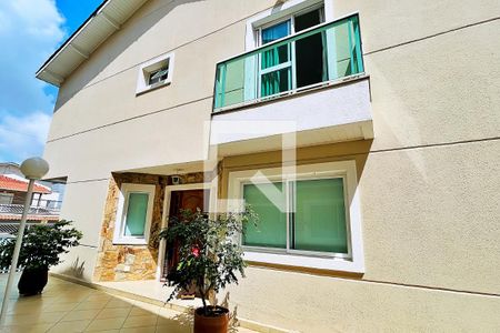 Casa de condomínio à venda com 254m², 3 quartos e 4 vagas Casa de condomínio à venda com 254m², 3 quartos e 4 vagasÁrea comum