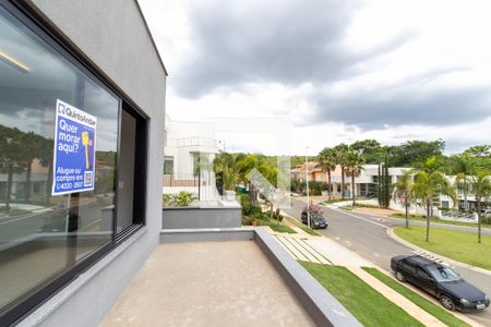 Casa de condomínio à venda com 462m², 3 quartos e 4 vagas Casa de condomínio à venda com 462m², 3 quartos e 4 vagasPlaca