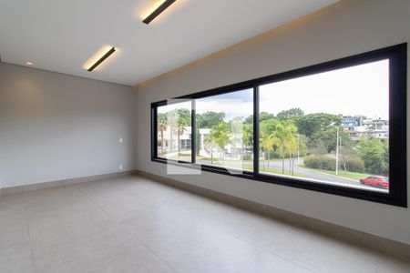 Casa de condomínio à venda com 462m², 3 quartos e 4 vagas Casa de condomínio à venda com 462m², 3 quartos e 4 vagas Área externa