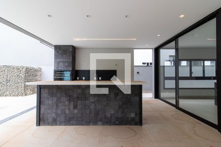 Casa de condomínio à venda com 462m², 3 quartos e 4 vagas Casa de condomínio à venda com 462m², 3 quartos e 4 vagasCozinha