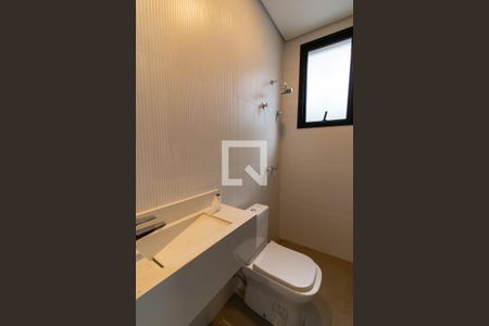 Casa de condomínio à venda com 462m², 3 quartos e 4 vagas Casa de condomínio à venda com 462m², 3 quartos e 4 vagasBanheiro Área externa