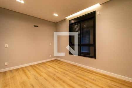 Casa de condomínio à venda com 462m², 3 quartos e 4 vagas Casa de condomínio à venda com 462m², 3 quartos e 4 vagasQuarto 2