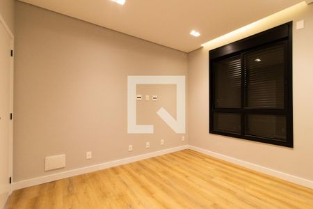 Casa de condomínio à venda com 462m², 3 quartos e 4 vagas Casa de condomínio à venda com 462m², 3 quartos e 4 vagasQuarto 3