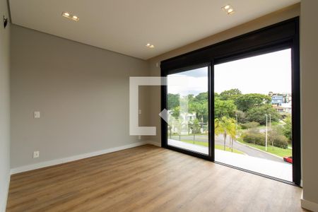 Casa de condomínio à venda com 462m², 3 quartos e 4 vagas Casa de condomínio à venda com 462m², 3 quartos e 4 vagasQuarto