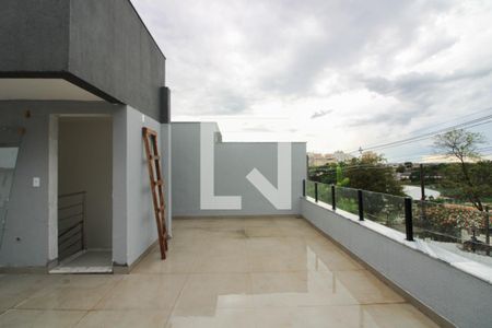 Casa à venda com 196m², 3 quartos e 1 vaga Casa à venda com 196m², 3 quartos e 1 vagaTerraço