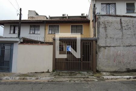 Casa à venda com 80m², 2 quartos e 1 vagaFachada