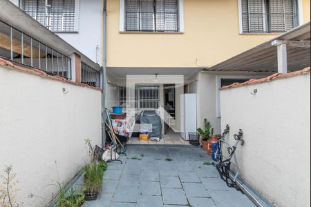 Casa à venda com 80m², 2 quartos e 1 vaga Casa à venda com 80m², 2 quartos e 1 vagaLavanderia - Quintal