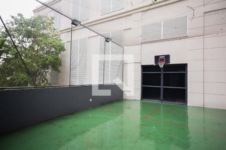 Apartamento à venda com 220m², 4 quartos e 4 vagas Apartamento à venda com 220m², 4 quartos e 4 vagasQuadra