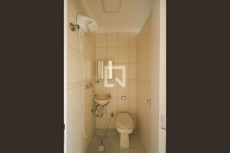 Apartamento para alugar com 140m², 4 quartos e 1 vaga Apartamento para alugar com 140m², 4 quartos e 1 vagaBanheiro da Suíte 1