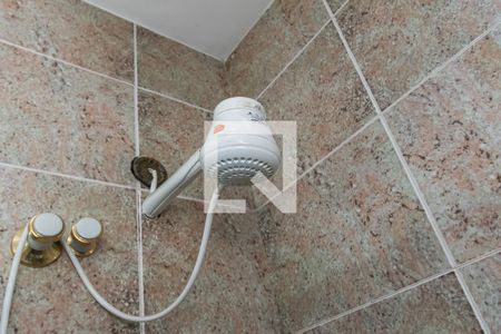 Casa à venda com 252m², 4 quartos e 5 vagas Casa à venda com 252m², 4 quartos e 5 vagasBanheiro da Suíte