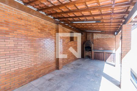 Casa à venda com 252m², 4 quartos e 5 vagas Casa à venda com 252m², 4 quartos e 5 vagasVaranda gourmet