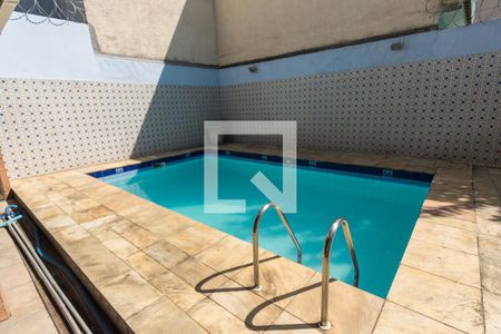 Casa à venda com 252m², 4 quartos e 5 vagas Casa à venda com 252m², 4 quartos e 5 vagasVaranda gourmet