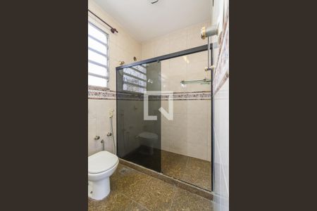 Casa à venda com 252m², 4 quartos e 5 vagas Casa à venda com 252m², 4 quartos e 5 vagasBanheiro 1 (2º andar)