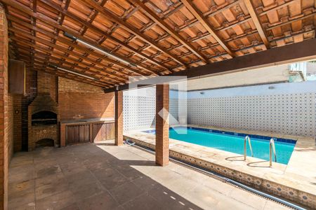 Casa à venda com 252m², 4 quartos e 5 vagas Casa à venda com 252m², 4 quartos e 5 vagasVaranda gourmet