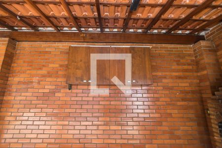 Casa à venda com 252m², 4 quartos e 5 vagas Casa à venda com 252m², 4 quartos e 5 vagasVaranda gourmet