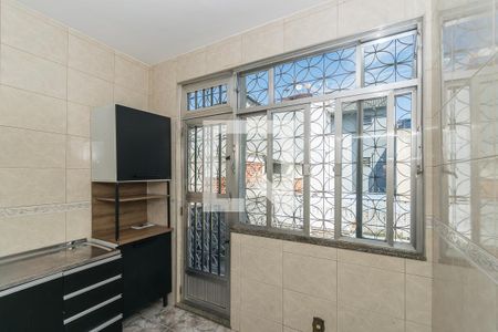 Casa à venda com 252m², 4 quartos e 5 vagas Casa à venda com 252m², 4 quartos e 5 vagasLavanderia (2º andar)