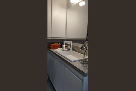 Casa à venda com 264m², 3 quartos e 1 vaga Casa à venda com 264m², 3 quartos e 1 vagaBanheiro