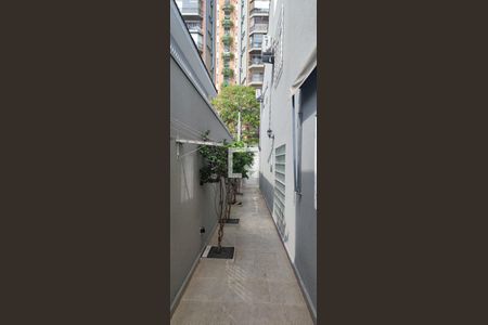 Casa à venda com 264m², 3 quartos e 1 vaga Casa à venda com 264m², 3 quartos e 1 vagaÁrea comum