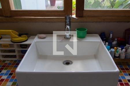 Casa à venda com 450m², 2 quartos e NaN vagas Casa à venda com 450m², 2 quartos e NaN vagasBANHEIRO DA SUITE 1