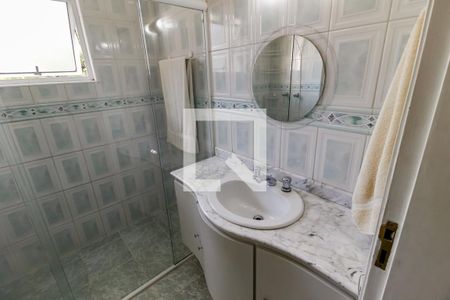 Casa à venda com 400m², 4 quartos e 4 vagas Casa à venda com 400m², 4 quartos e 4 vagasBanheiro da Suíte 2