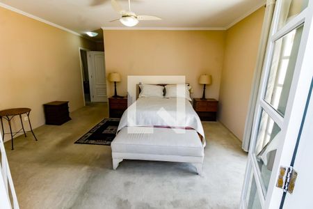 Casa à venda com 400m², 4 quartos e 4 vagas Casa à venda com 400m², 4 quartos e 4 vagasSuíte 3