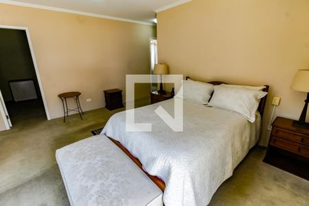 Casa à venda com 400m², 4 quartos e 4 vagas Casa à venda com 400m², 4 quartos e 4 vagasSuíte 3