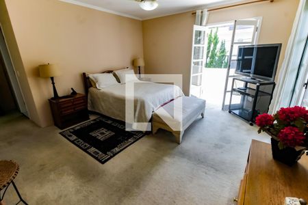 Casa à venda com 400m², 4 quartos e 4 vagas Casa à venda com 400m², 4 quartos e 4 vagasSuíte 3