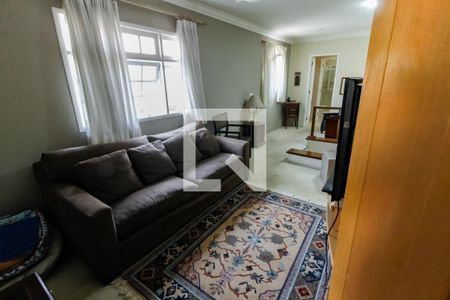 Casa à venda com 400m², 4 quartos e 4 vagas Casa à venda com 400m², 4 quartos e 4 vagasSala 3 - TV