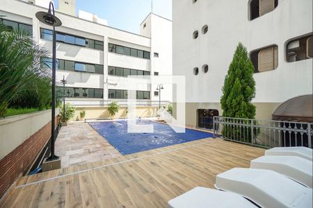 Apartamento à venda com 132m², 3 quartos e 2 vagas Apartamento à venda com 132m², 3 quartos e 2 vagasPiscina