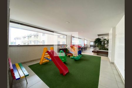 Apartamento à venda com 80m², 3 quartos e 1 vaga Apartamento à venda com 80m², 3 quartos e 1 vagaÁrea comum - Playground