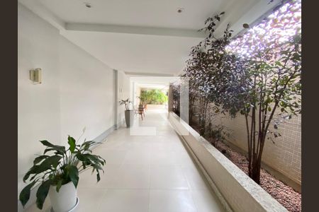 Apartamento à venda com 80m², 3 quartos e 1 vaga Apartamento à venda com 80m², 3 quartos e 1 vagaHall de entrada