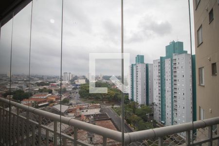 Apartamento para alugar com 65m², 2 quartos e 1 vaga Apartamento para alugar com 65m², 2 quartos e 1 vagaVaranda