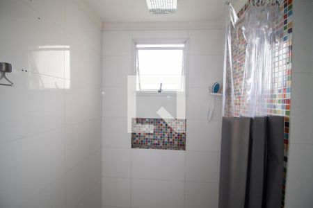 Apartamento para alugar com 65m², 2 quartos e 1 vaga Apartamento para alugar com 65m², 2 quartos e 1 vagaBanheiro da Suíte