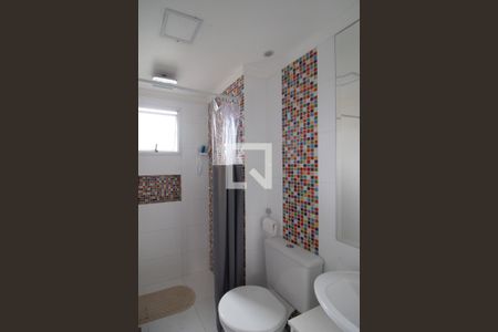 Apartamento para alugar com 65m², 2 quartos e 1 vaga Apartamento para alugar com 65m², 2 quartos e 1 vagaBanheiro da Suíte